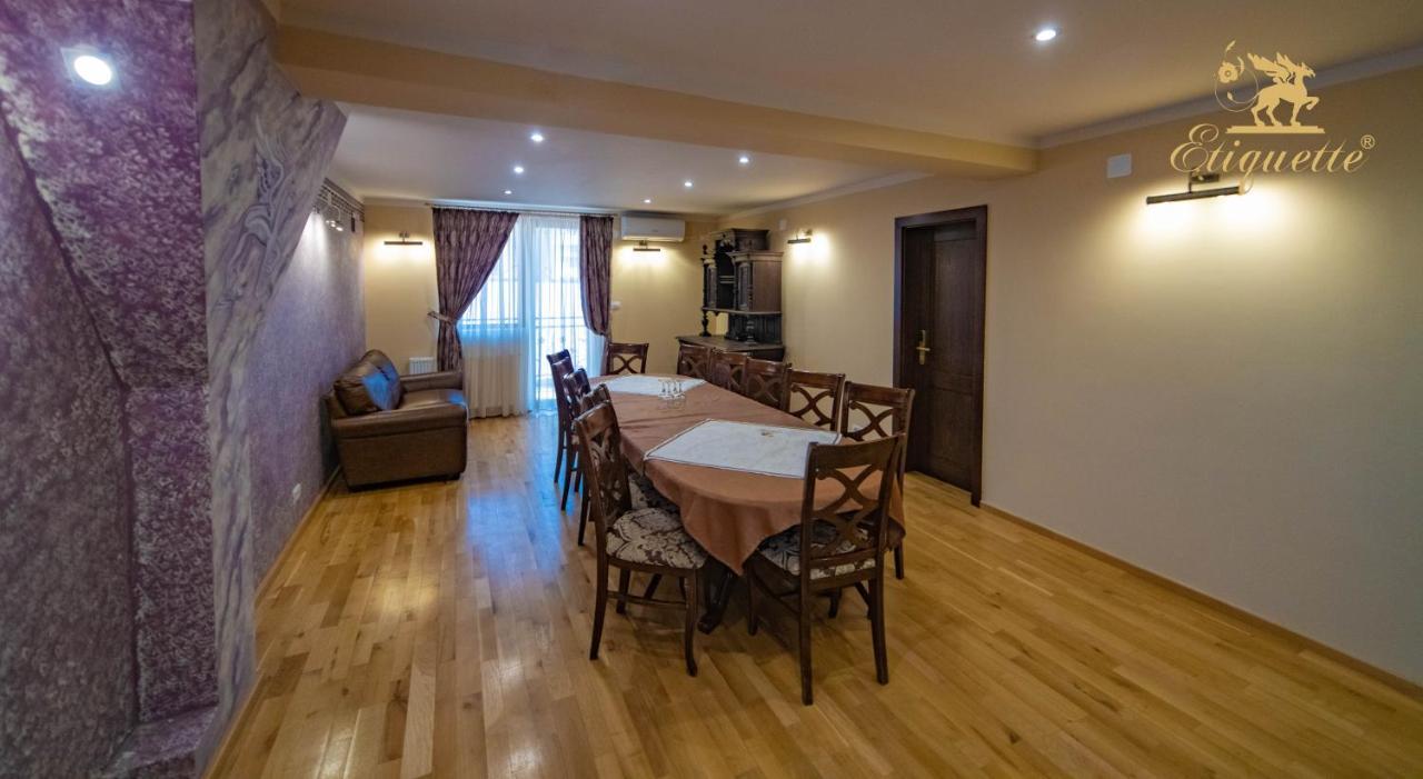 Villa Etiquette Deva Exteriér fotografie