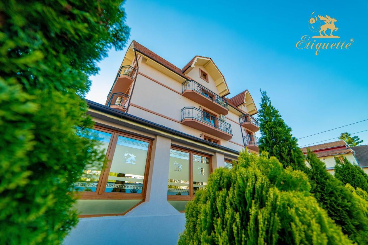 Villa Etiquette Deva Exteriér fotografie